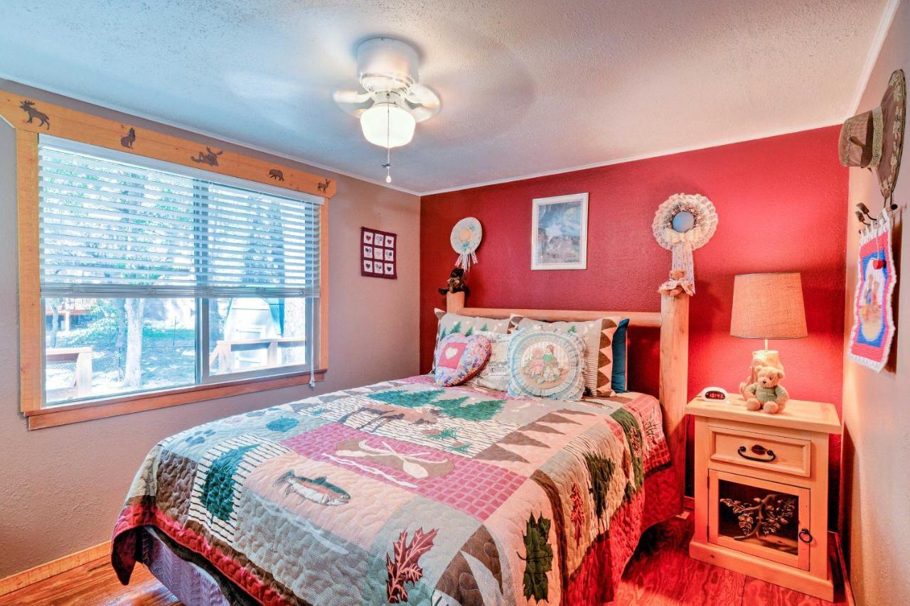 Cozy Cabin With Ac And Deck, 5 Mi To Downtown Prescott Villa ภายนอก รูปภาพ